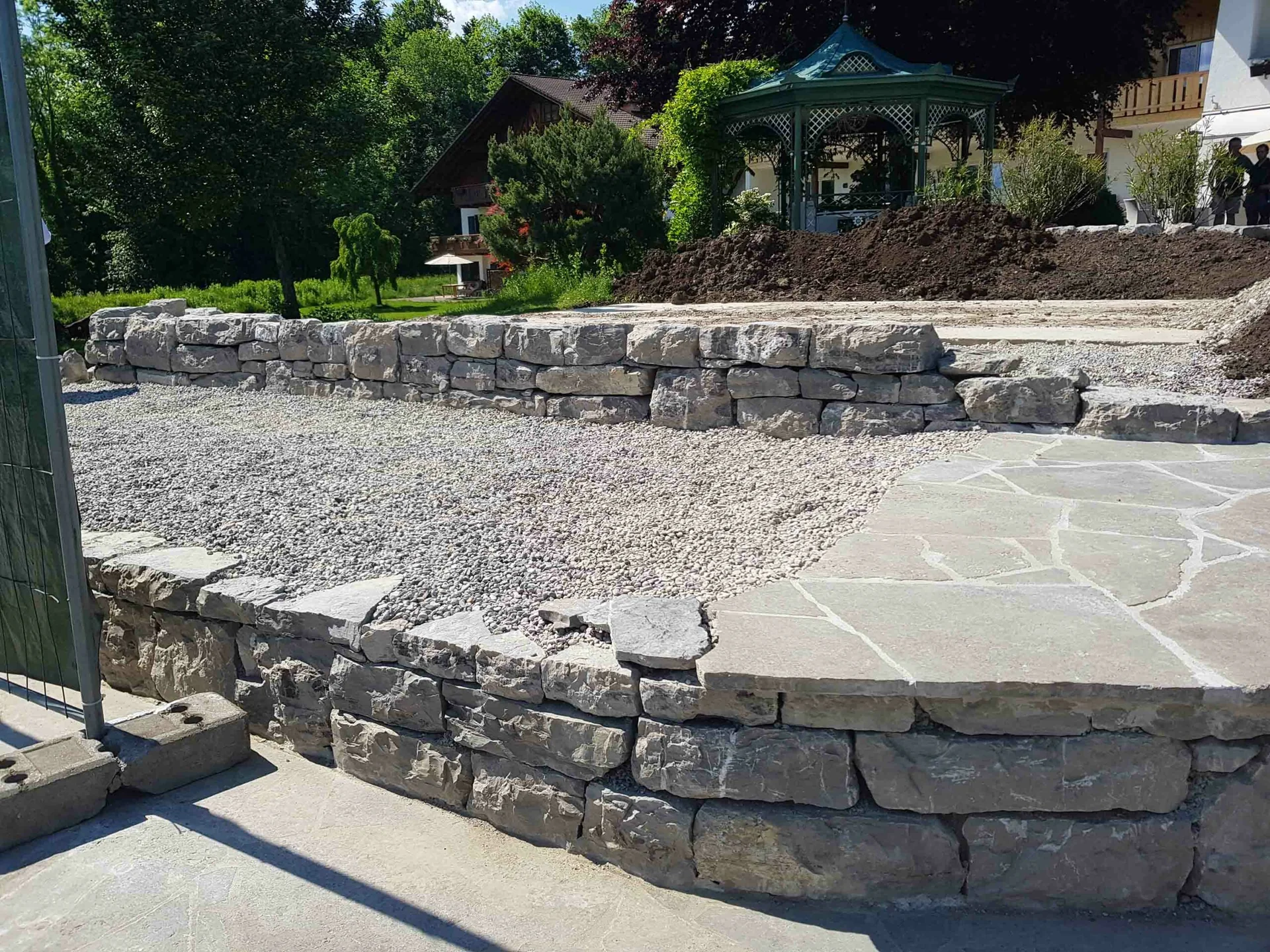 Natursteinmauer